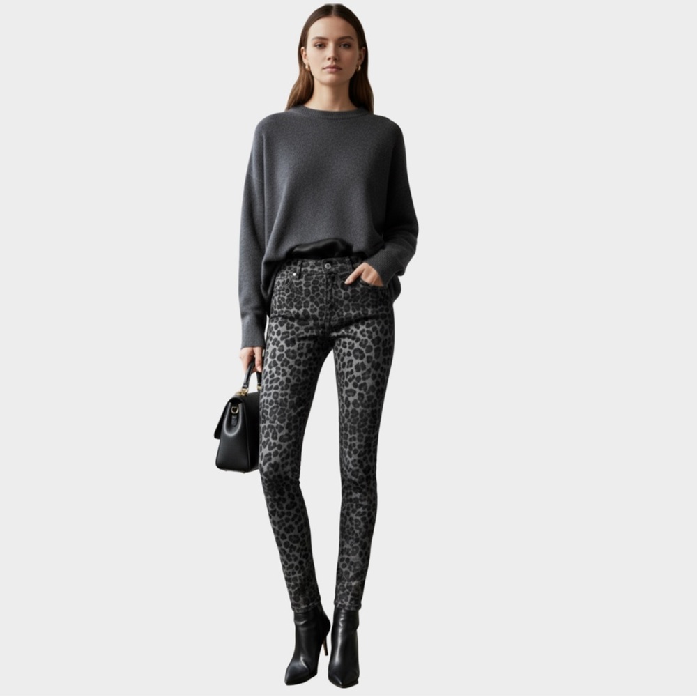 NWT- Good American Sage Good Waist Crop Skinny Jeans Sage Leopard